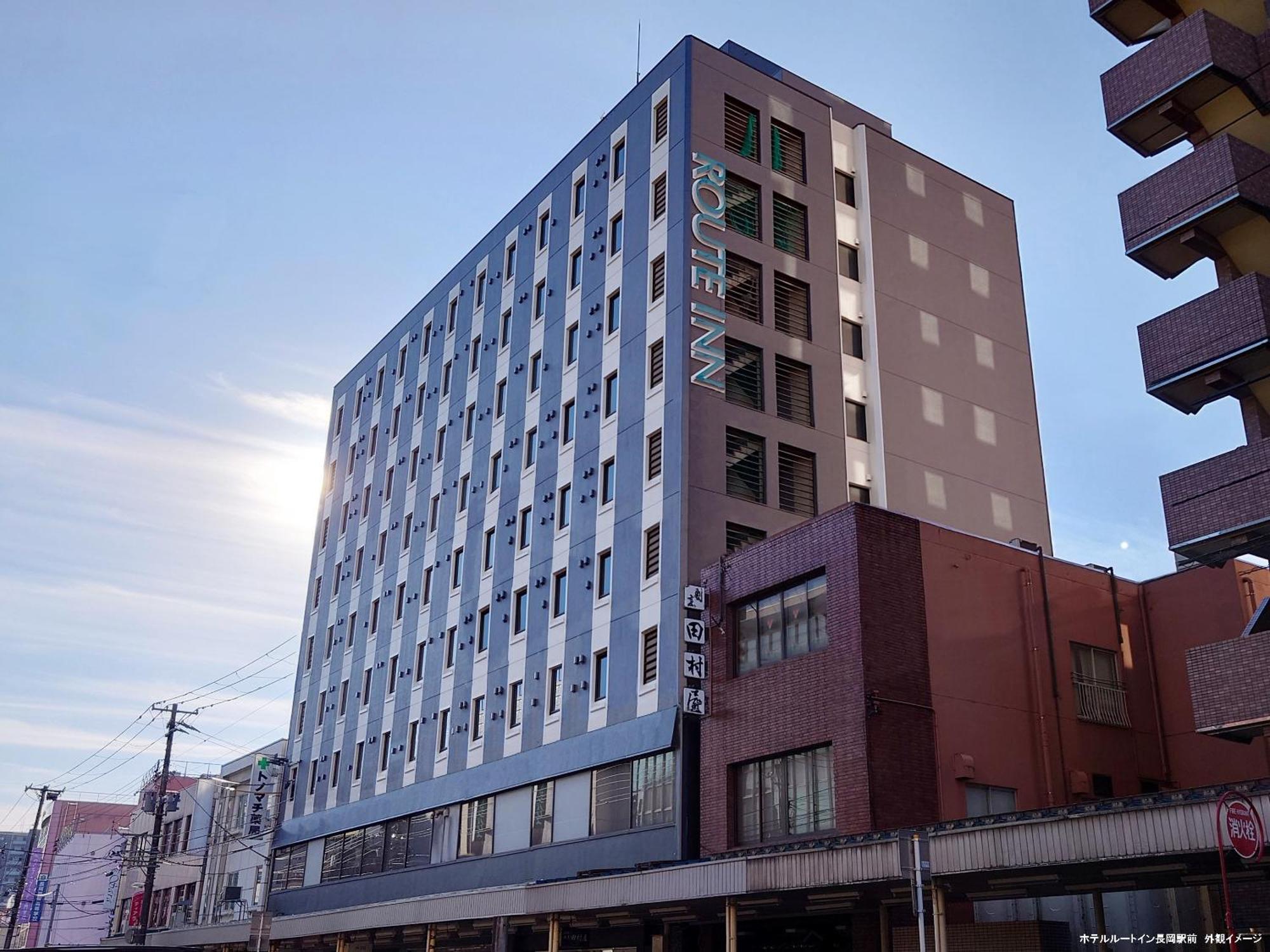 Hotel Route-Inn Nagaoka Ekimae Extérieur photo